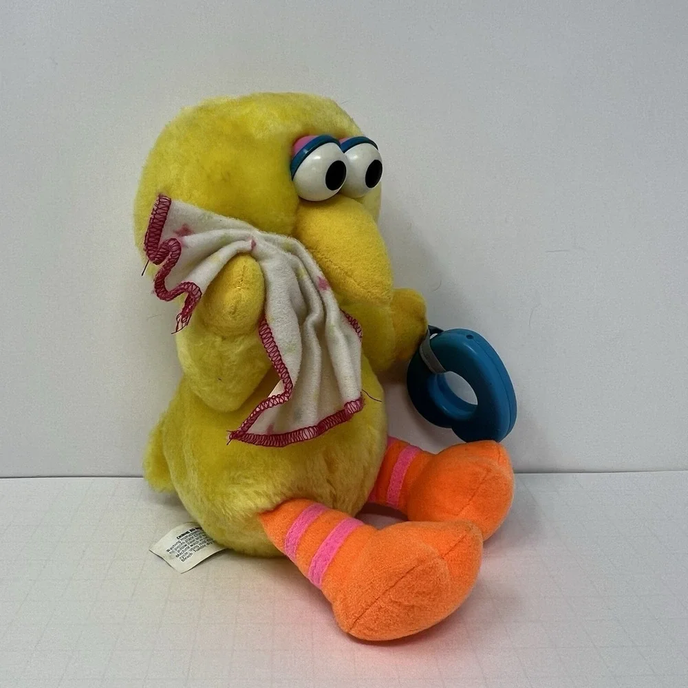 Playskool Sesame Street Big Bird Baby Sensory Rattle Plush Toy 1988 Vintage 8